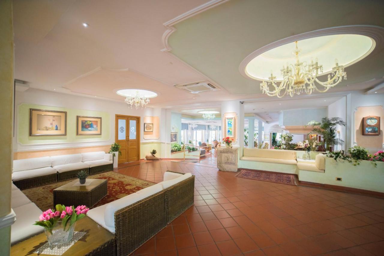 Orizzonte Acireale Hotel Exterior photo